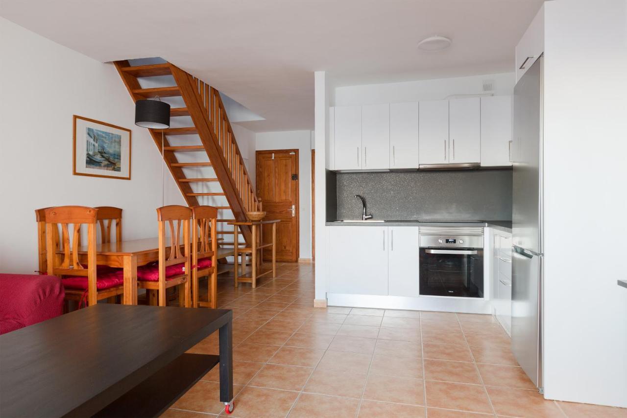 קוסטה טגוויסה Daruma Apartments 2-Bedroom Duplex With Sea Views מראה חיצוני תמונה